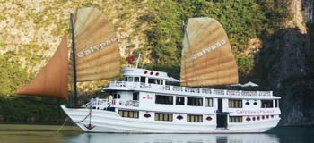 calypso-halong-bay-luxury-cruise-view