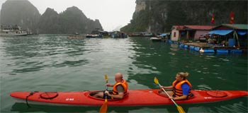 golden-lotus-cruise-kayaking