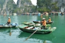 au-co-cruise-halong-bay-fishing-village