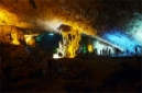 visit-halong-bay-surprising-cave