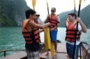 phoenix-cruise-halong-bay-kayak