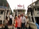 pearly-sea-cruise-tourists