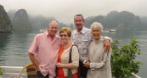 halong-bay-traveler