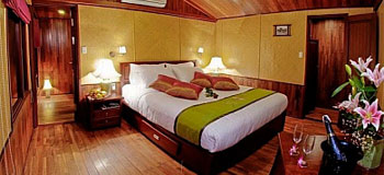 halong-valentine-cruise-cabin