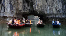 vung-vieng-fishing-village-gate-paloma-cruise